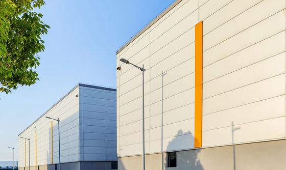 Konstruksi Gudang Struktur Baja Rangka Kaku Umur Panjang Dengan Ukuran Dan Tata Letak yang Dapat Disesuaikan