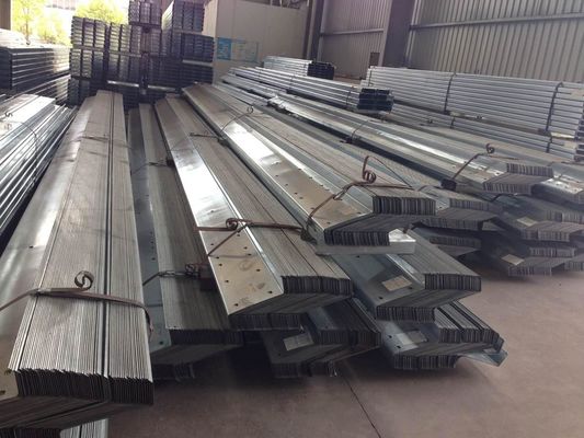 1.912 To 43.588kg / M Galvanized Steel Purlins Lipped Channel Steel Material