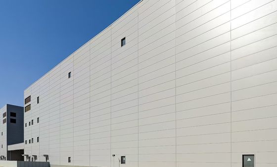 Ketahanan gempa tinggi dan konstruksi cepat dengan gudang struktur baja tahan lama untuk kebutuhan penyimpanan Anda