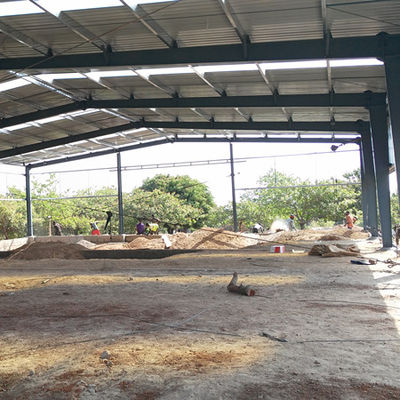 Membangun dan memasok desain desain struktur baja untuk bangunan rangka portal yang disesuaikan gudang di Benin