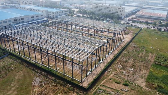 Struktur Baja Prefabrikasi Kekuatan Tinggi Bangunan Stabil Tahan Lama