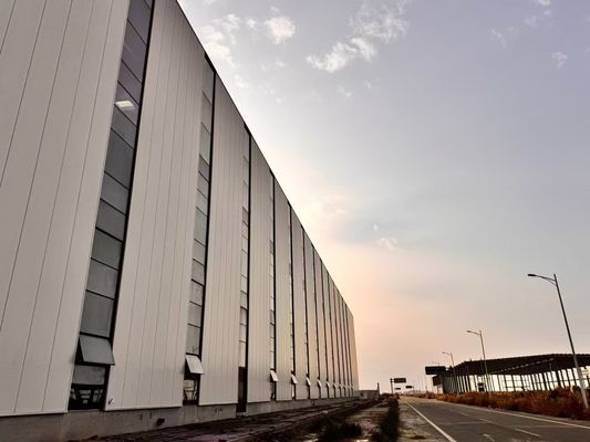 Q355B Struktur Baja Gedung Gudang Mudah perakitan Dan pembongkaran
